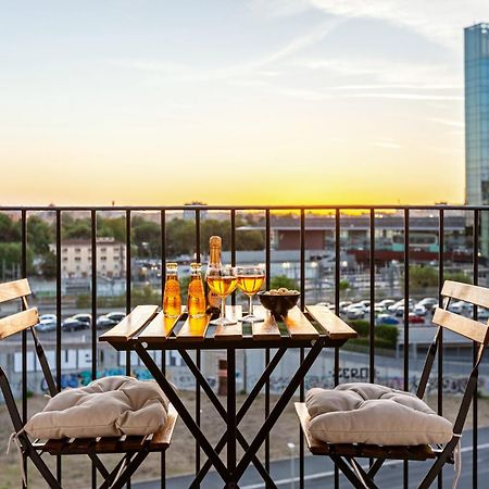 Stylish & Cozy - 5 Star Location- Balcony - City View Рим Екстер'єр фото